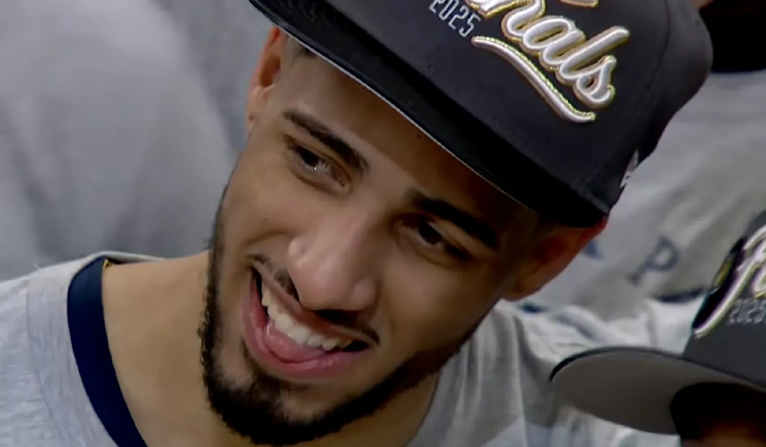 德国队不断突破！，西亚卡姆连续二十场比赛得分超过重要助攻赢得满堂喝彩的简单介绍