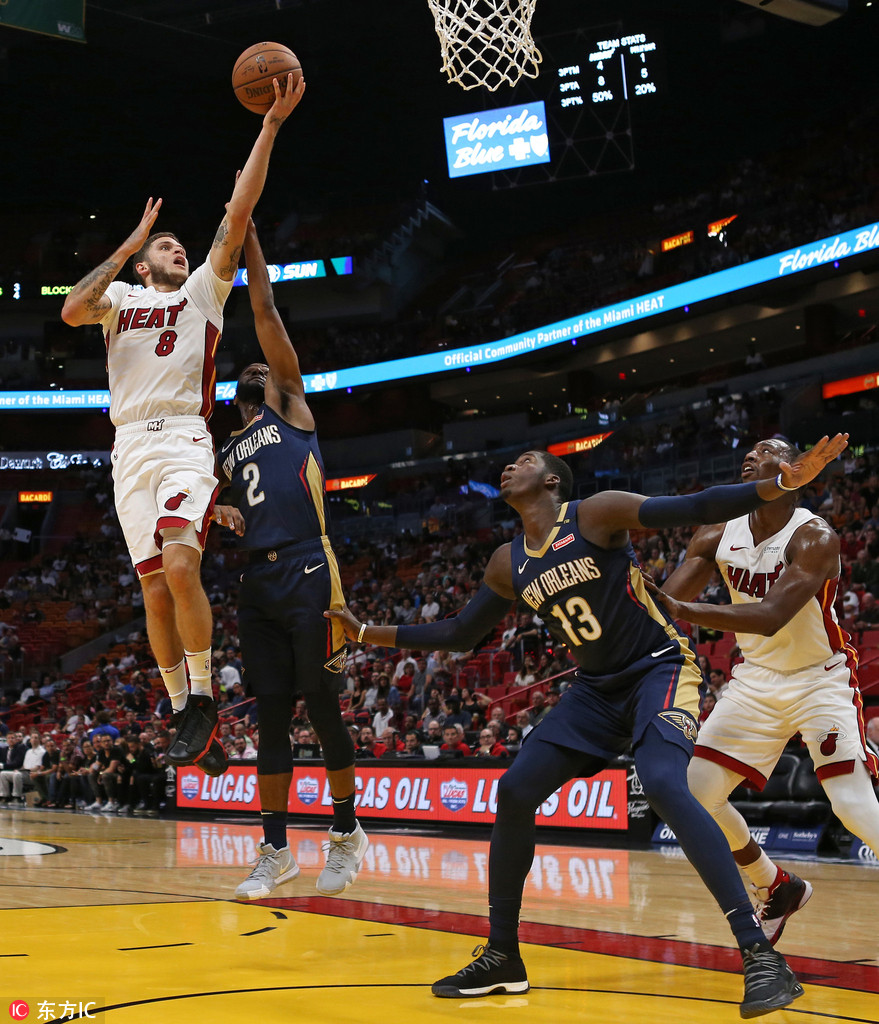 塞维利亚训练开放日，赛后队长鼓劲引欢呼，意甲在即，身体对抗强度拉满的简单介绍