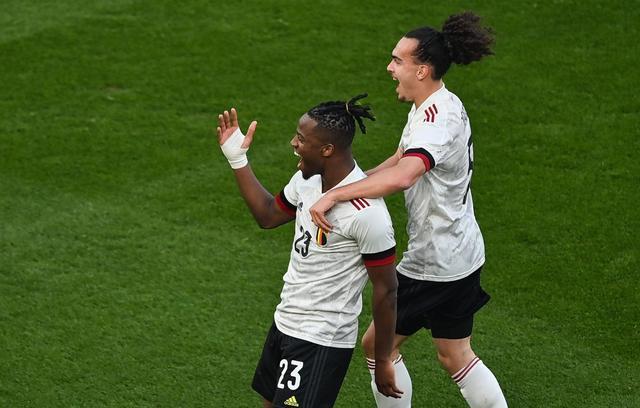 关于莱万多夫斯基爆冷击败日本队,爆冷引爆全场!的信息 关于莱万多夫斯基爆冷击败日本队,爆冷引爆全场!的信息