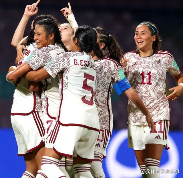 亚博- 西亚卡姆爆冷击败中国队,回归赛场引爆全场视频 