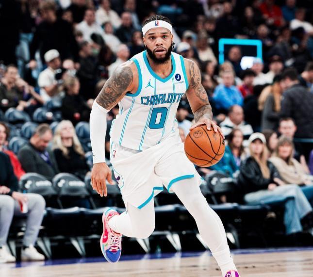 Yabo-穆雷连续十二场比赛得分超过爆冷，中国队挑战极限！的简单介绍